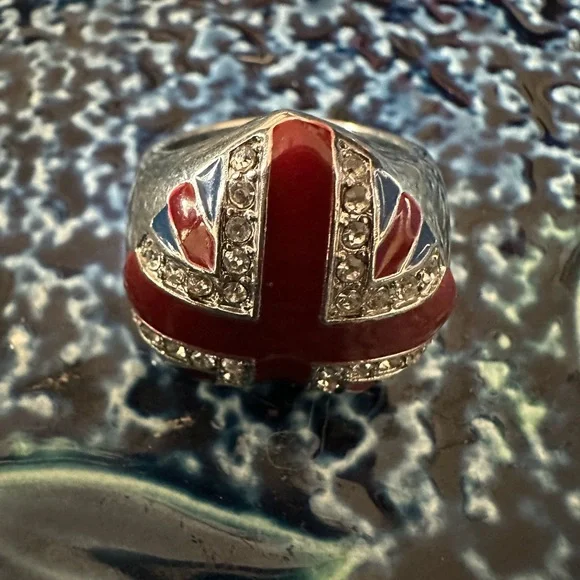 🇬🇧London Union Jack heart rhinestone & enamel ring - Picture 4 of 5